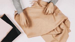 羊绒围巾怎么认真假,lv围巾真假鉴别方法