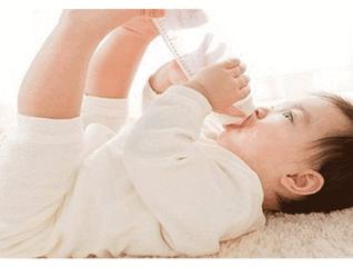 婴儿淌奶的解决办法,婴儿退奶期