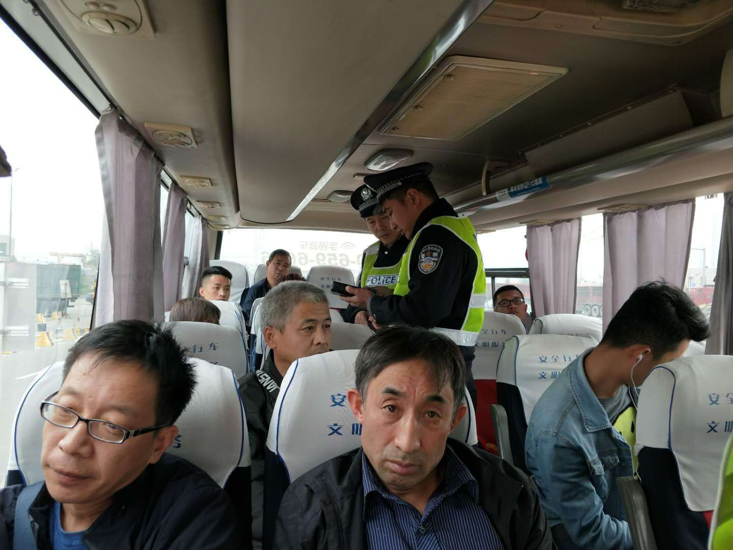 一级治安防控,公安检查站二级查控勤务出战果