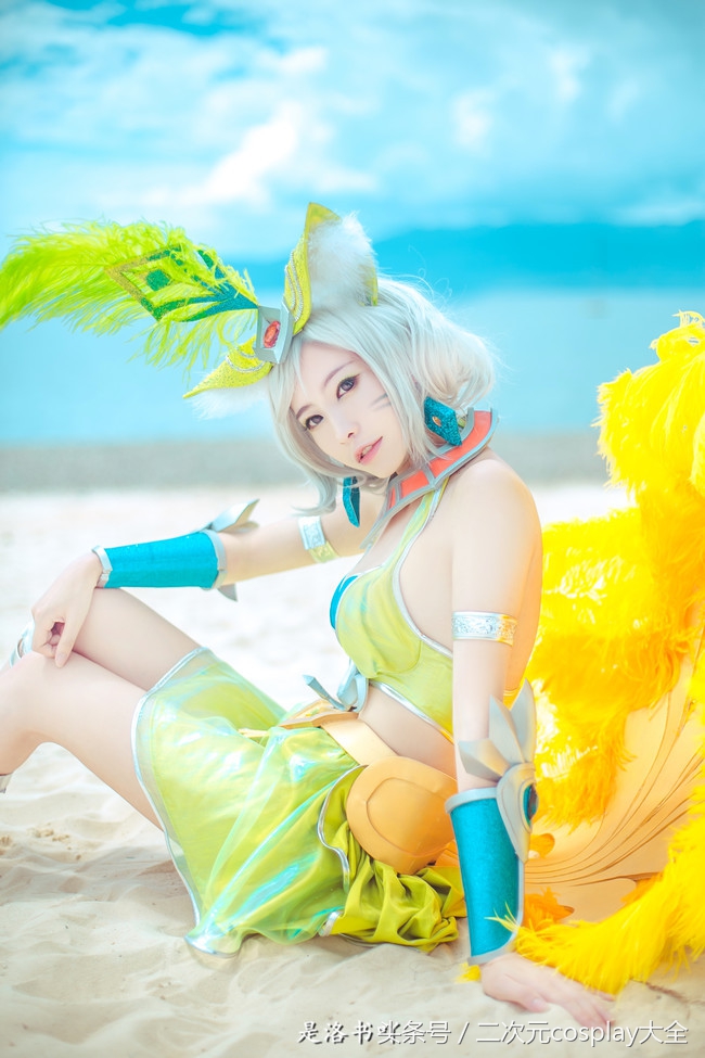 美女小姐姐cos妲己热情桑巴,王者荣耀夏日游戏节妲己cos