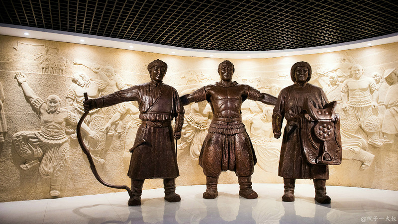 草原金秋美景图片,蓝天白云大草原的美图