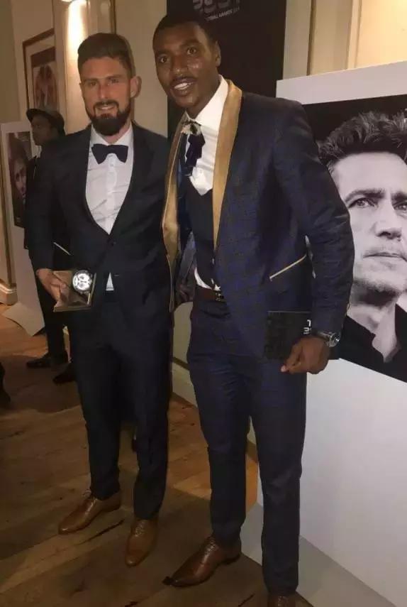 门将的10个经典进球,罕见门将读秒倒钩进球