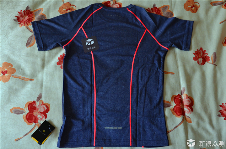 速干t恤非常轻薄透气,速干舒服t恤品牌