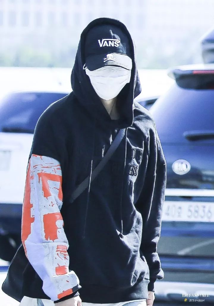 一周爱豆穿衣榜｜众爱豆扎堆首尔时装周可是他们的*服私**更好看