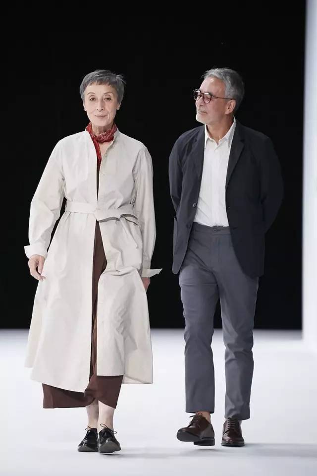 为什么说优衣库越来越懂得朋友圈生存之道？