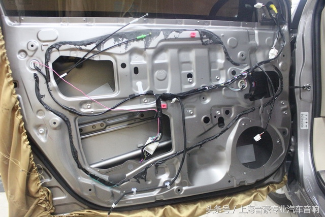 12款丰田卡罗拉改装黑武士,12年丰田卡罗拉改装黑武士