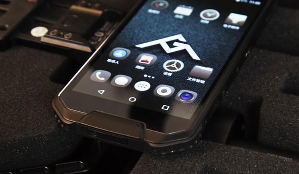 外国卖中国三防手机,老外购买中国小米手机