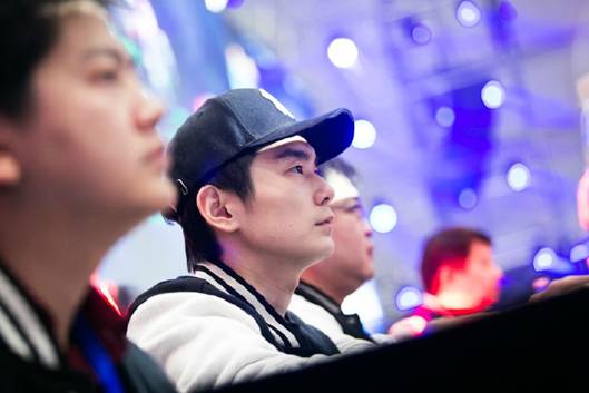 真·人生赢家，身边有X9联赛选手就嫁了吧