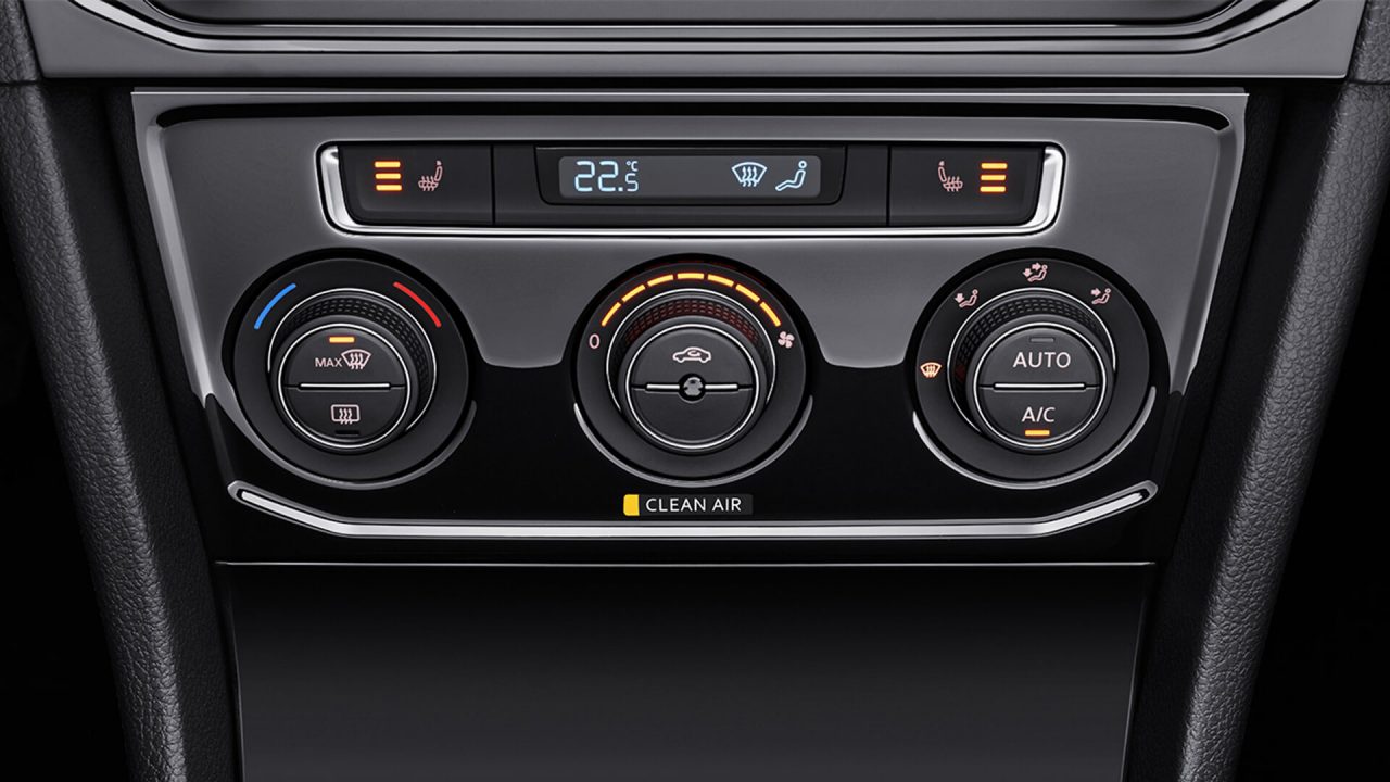 深度探索2017全新宝来1.6L手动时尚型