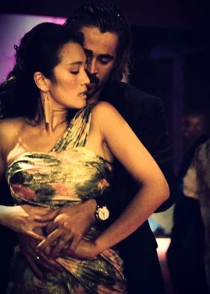 当年巩俐有多惊艳出道即成名,巩俐成名作品