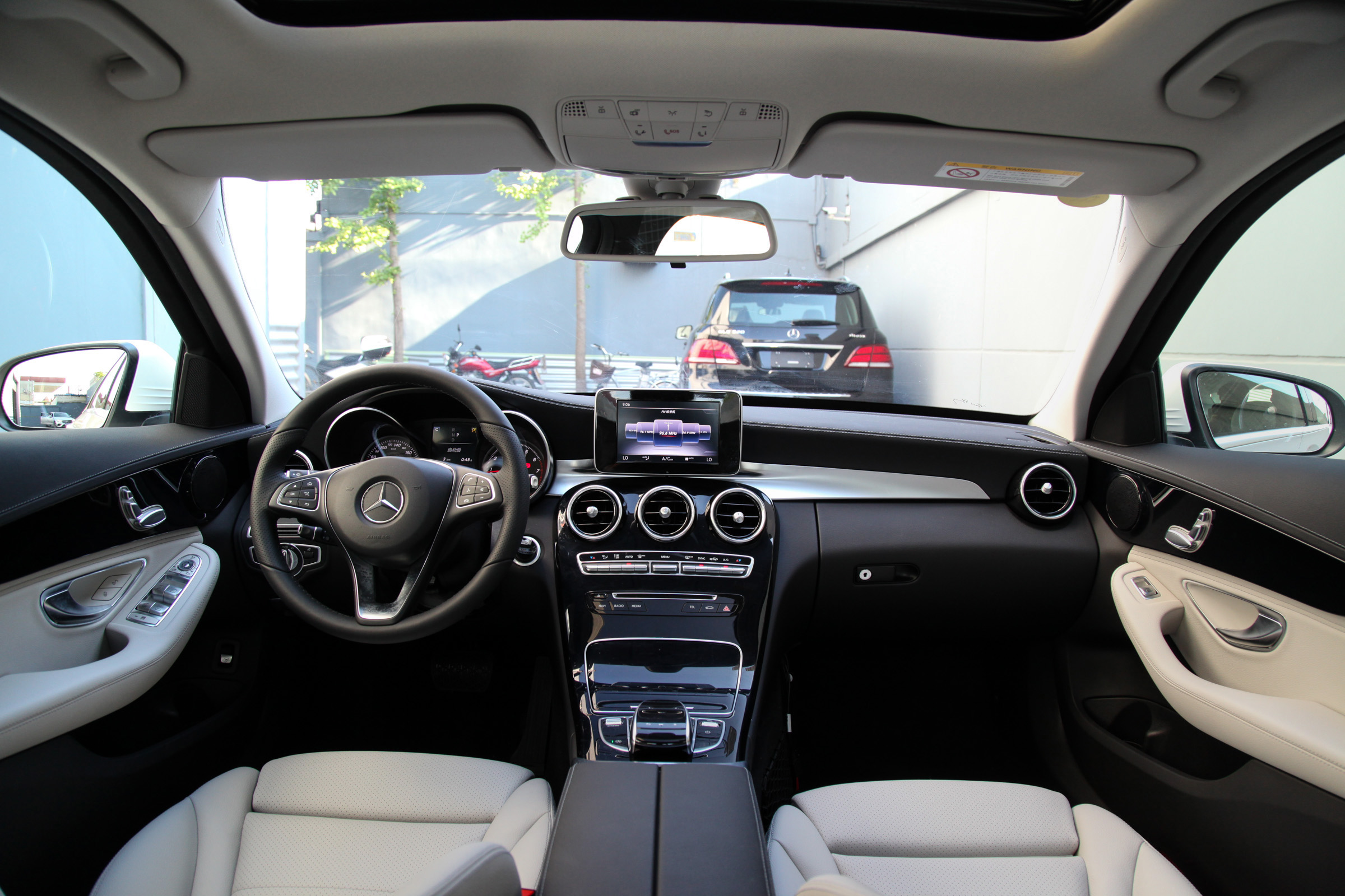 轻奢之选,豪华中型车奥迪a4l