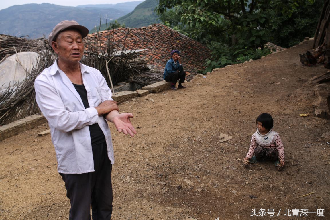 「看见」泥坑里的“鹿晗”和吃土豆的孩子：80张图，读懂中国脱贫