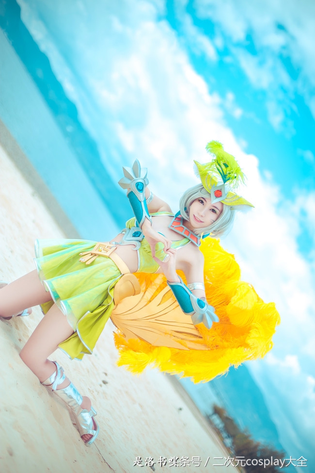 美女小姐姐cos妲己热情桑巴,王者荣耀夏日游戏节妲己cos