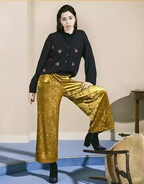 除了它也没谁了!既减龄又百搭,可以从20岁穿到50岁!