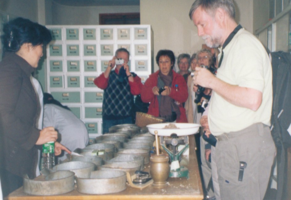 为群众提供便捷的医疗服务,让家门口的医疗服务更便捷