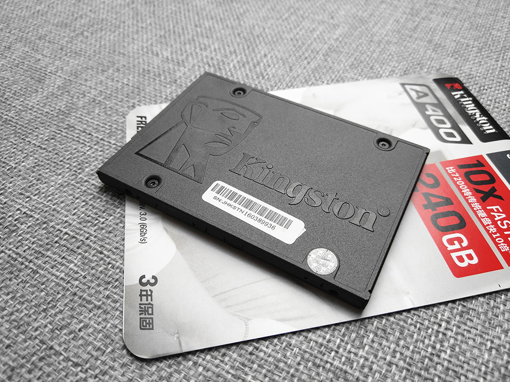 离7秒开机只有一块SSD的距离！金士顿A400240G固态硬盘对比体验