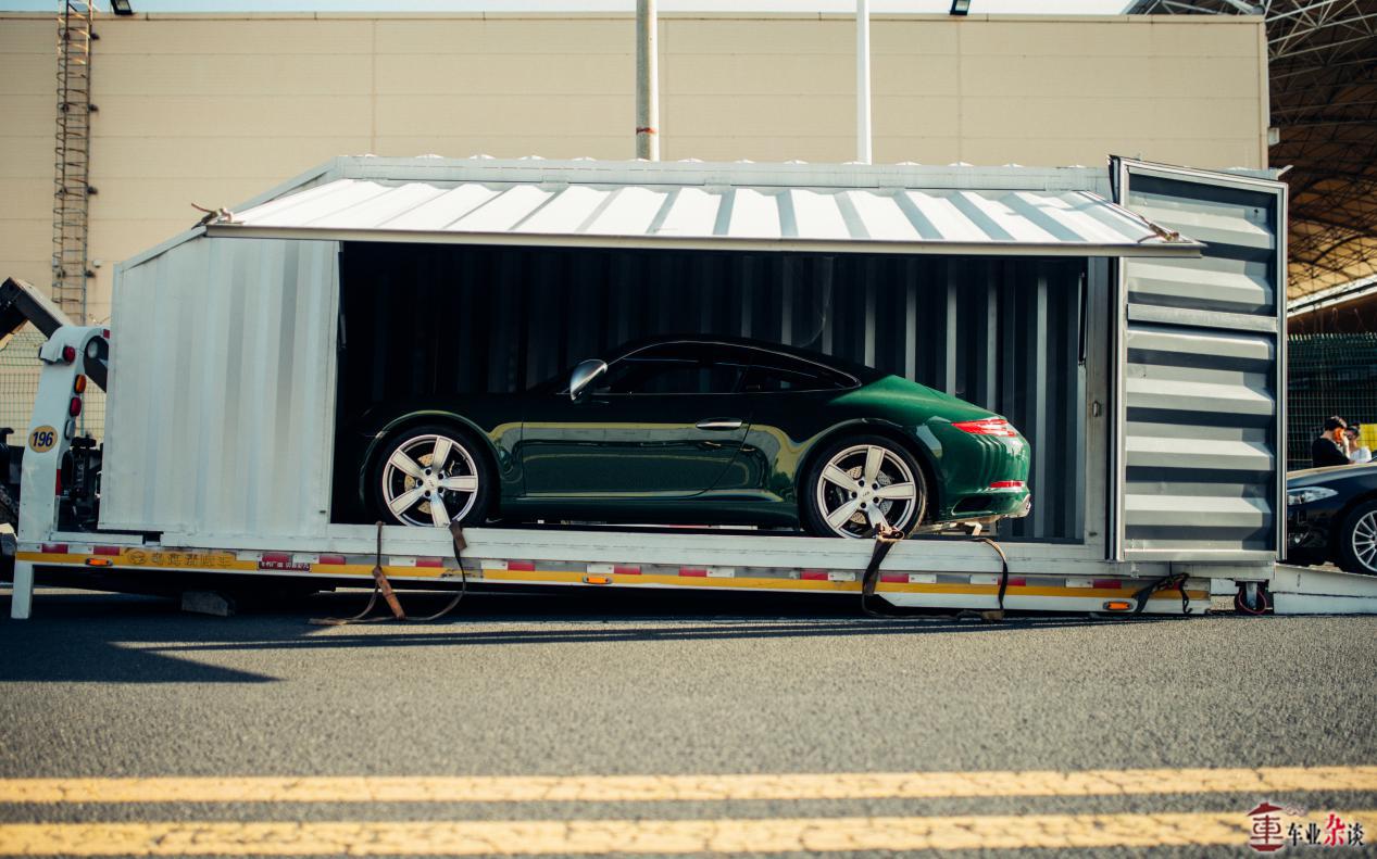 保时捷911入华十周年纪念版,年轻人的第一天保时捷911