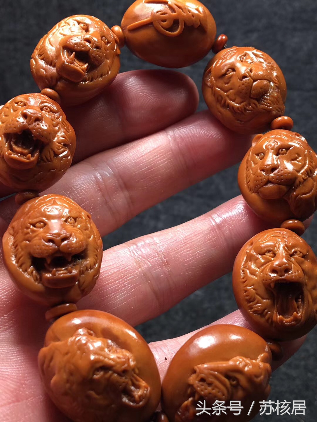 橄榄核雕有几种雕工工艺,橄榄核核质决定价格还是雕工