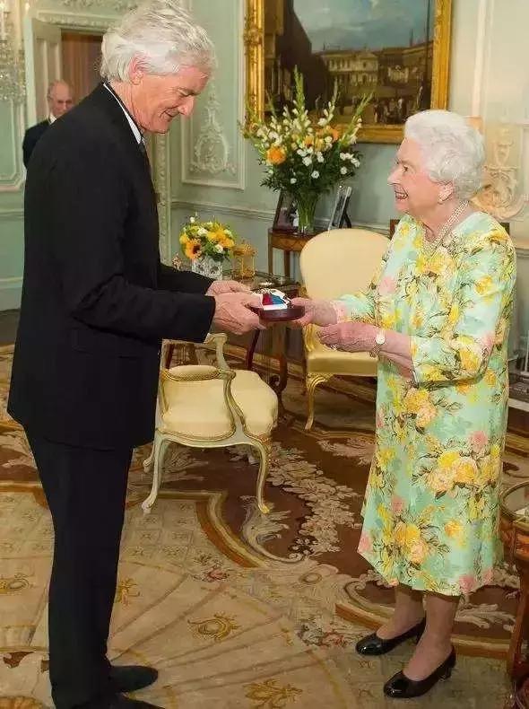 戴森v7f,戴森吸尘器v7fluffyextra