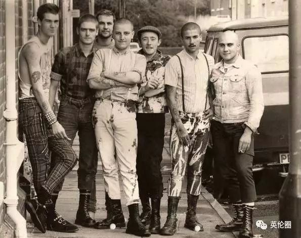 drmartens马丁靴virginia,drmartens马丁靴怎么搭配