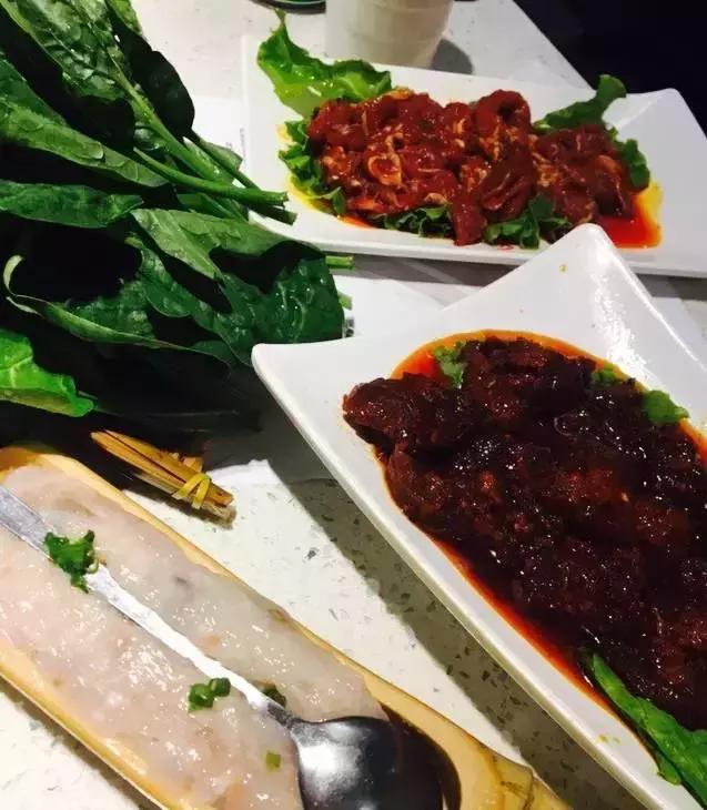 大连有一家特别的火锅店,大连适合去吃的平价火锅店