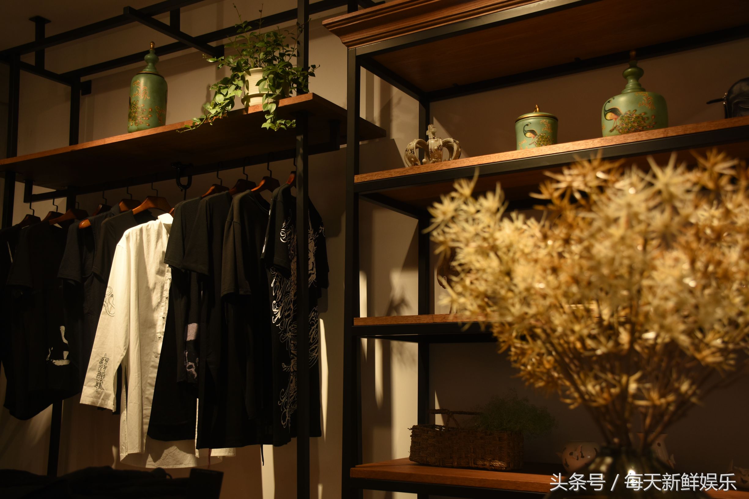 鍒橀洴hm姣涜。,鍒橀洴宸撮粠鏃惰鍛ㄦ児浜夎