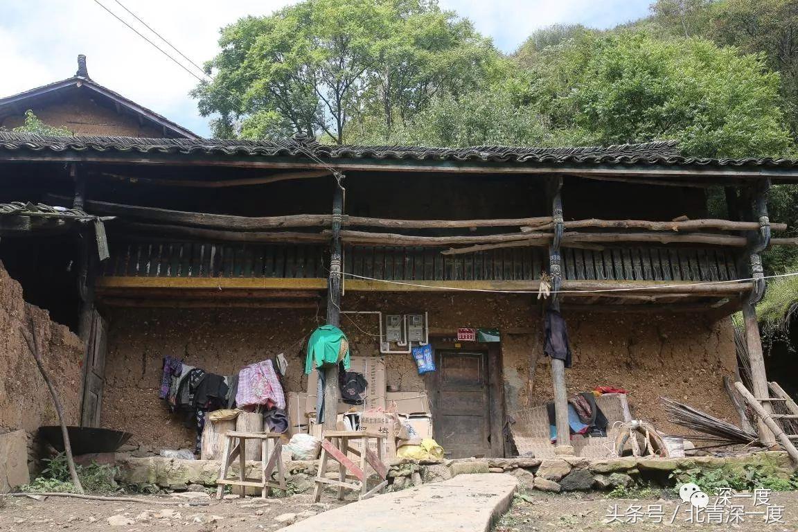 「看见」泥坑里的“鹿晗”和吃土豆的孩子：80张图，读懂中国脱贫