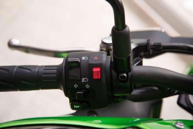 川崎z系列新款,川崎z900四缸重机