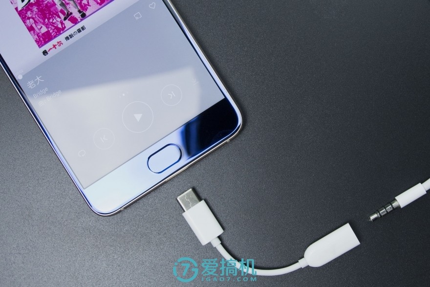 小米6小米note3哪个好,小米6和小米note3机身大小