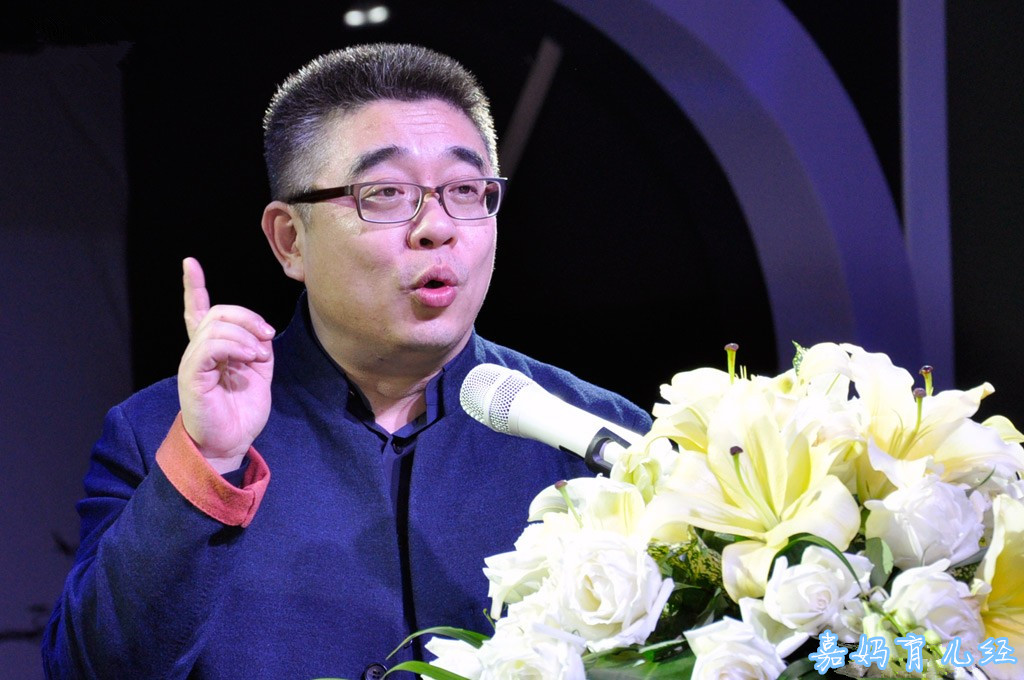 钱文忠教授最近对孩子教育发言,复旦教授钱文忠讲不能对孩子让步