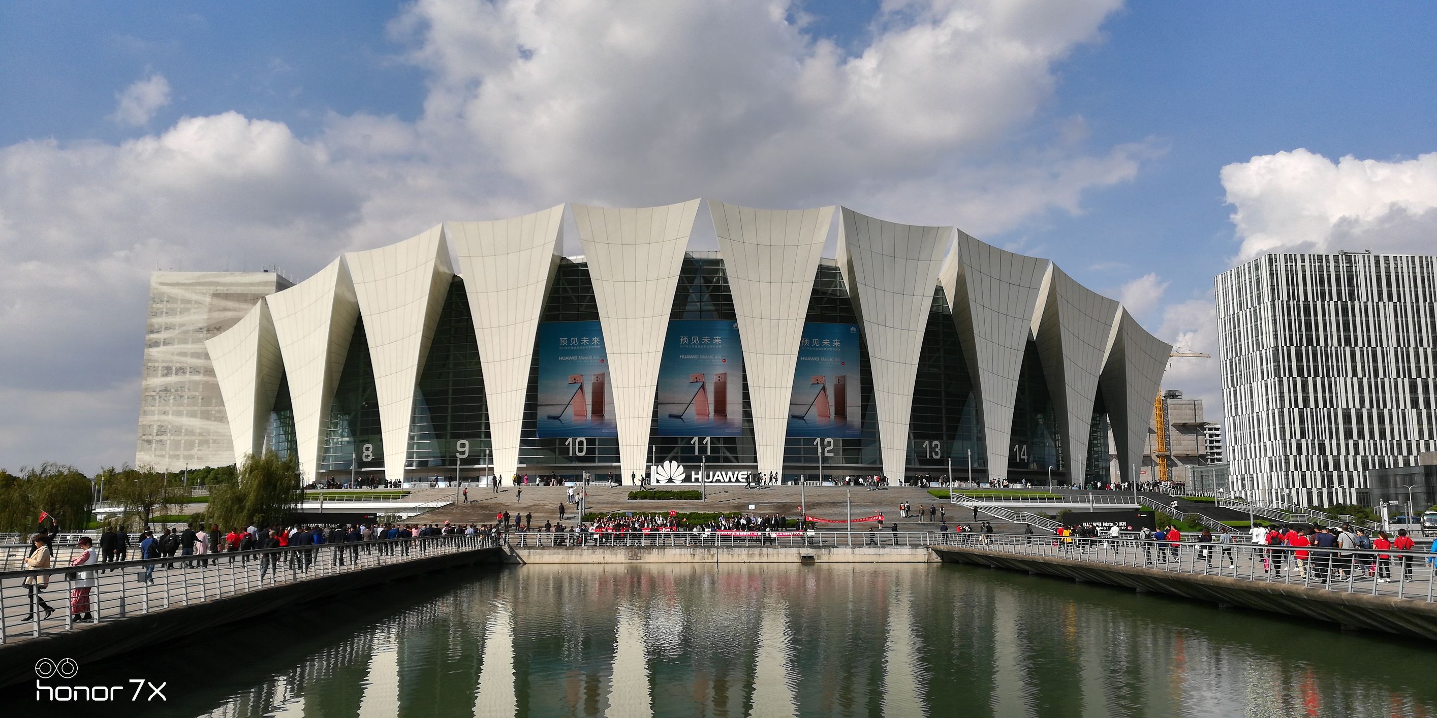 荣耀畅玩7x详细评测,荣耀畅玩7x手机评测视频