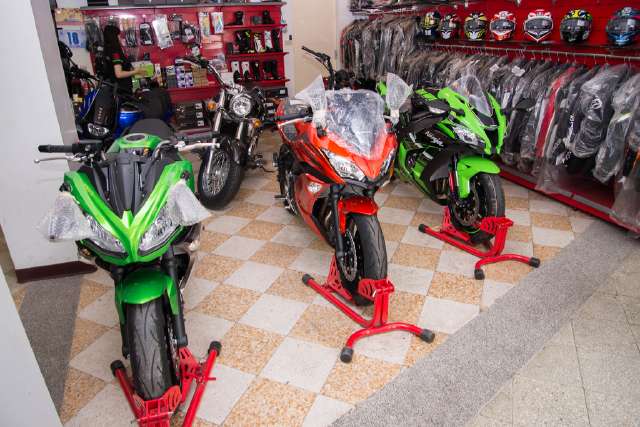 川崎z系列新款,川崎z900四缸重机