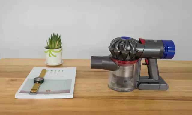 戴森v7f,戴森吸尘器v7fluffyextra