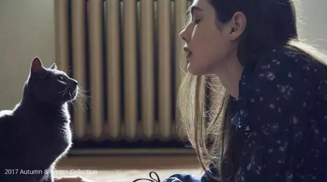 除了它也没谁了!既减龄又百搭,可以从20岁穿到50岁!