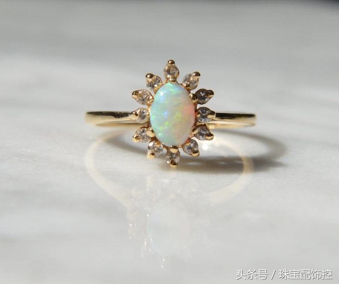 好莱坞明星的顶级钻戒,美国明星购买钻戒