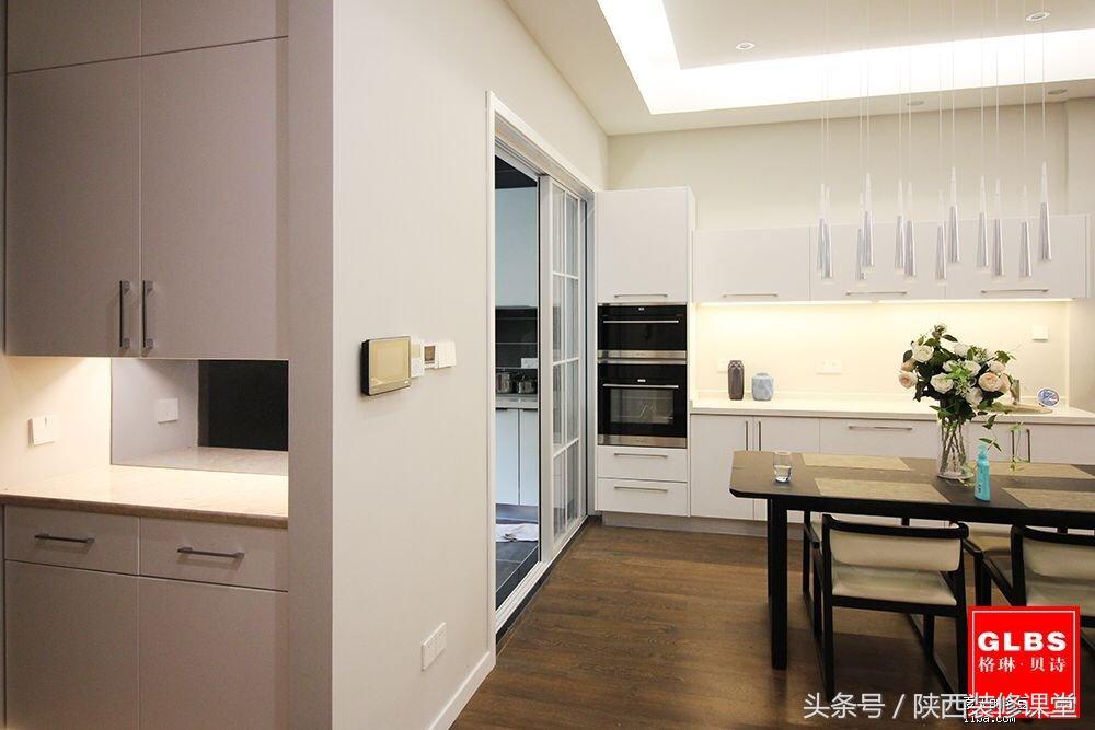 500平米庭院带地下车库,地上三层地下二层带泳池车库