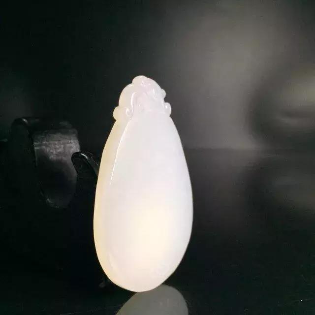 佩戴貔貅真的招财吗女,女士想招财佩戴公貔貅还是母貔貅