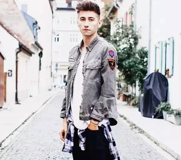 衣服撑变形了要怎么恢复,太瘦了衣服撑不起怎么锻炼