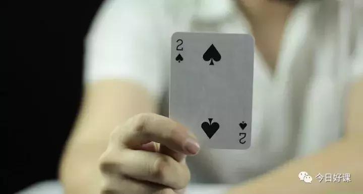 10个简单的扑克牌魔术视频,简单又神奇很实用的扑克魔术教学