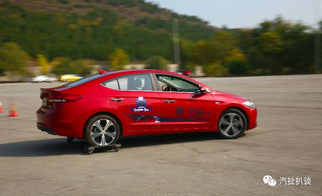 在警界“黄埔军校”，跟随靠谱的车王体验靠谱的北京现代