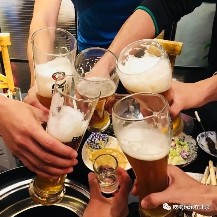 老顾客一直追寻的12年烤串老店,这家烤串生意如此火爆