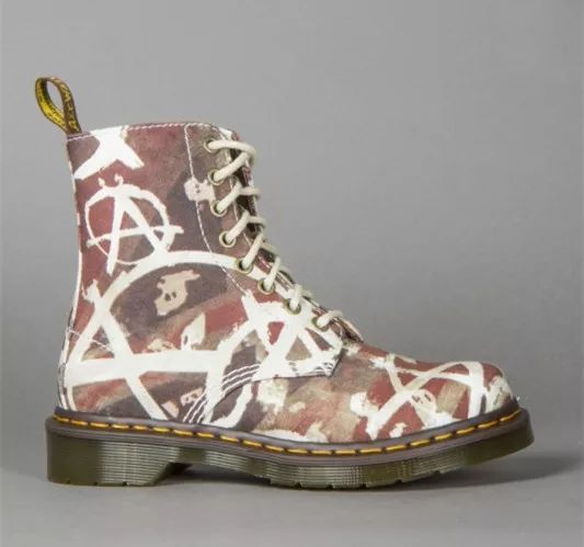 drmartens马丁靴virginia,drmartens马丁靴怎么搭配