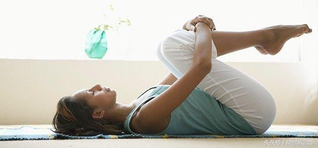 骨盆歪斜导致小便歪,足外翻导致骨盆歪斜