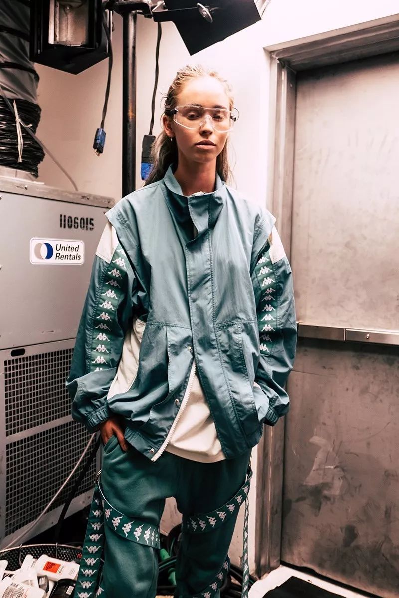 来看看高中时期的校服吧,来看看高中的校服