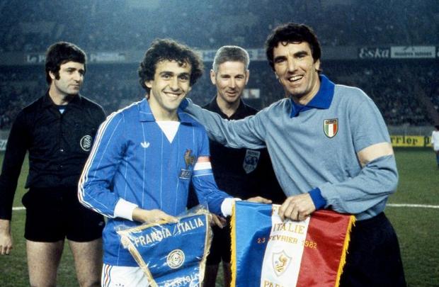 历届世界杯最佳守门员,历届世界杯守门员精彩扑救