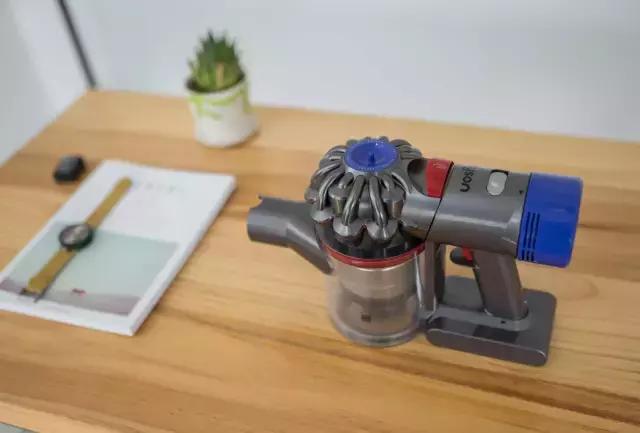 戴森v7f,戴森吸尘器v7fluffyextra