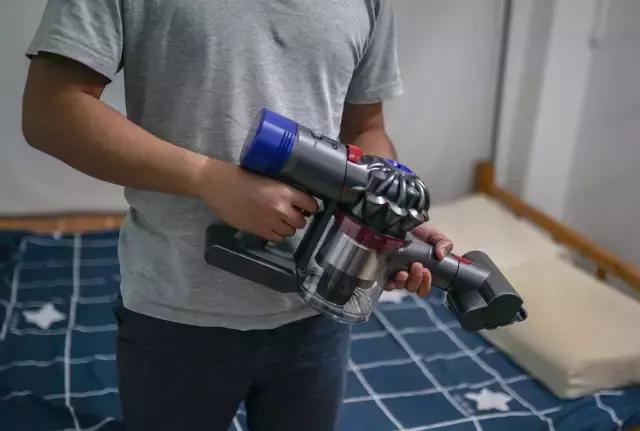 戴森v7f,戴森吸尘器v7fluffyextra