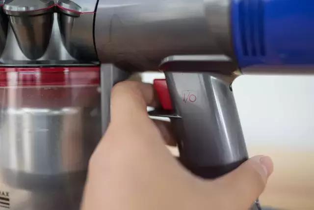 戴森v7f,戴森吸尘器v7fluffyextra