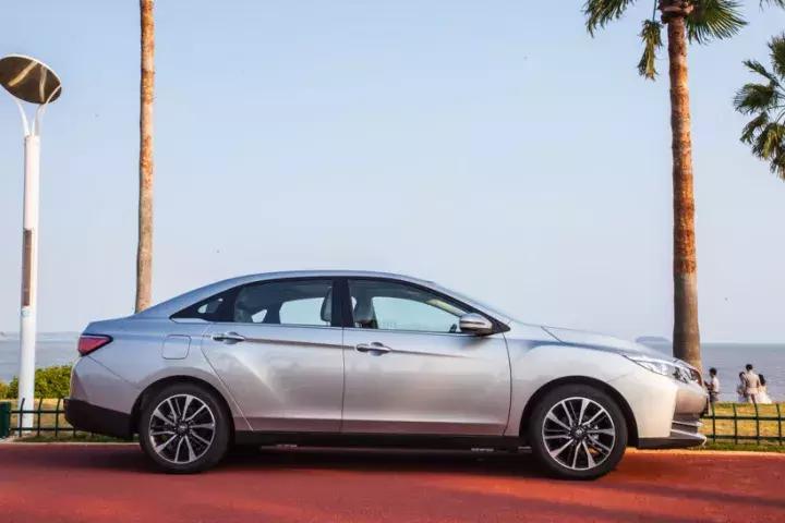 东风启辰d60试驾试评,启辰d60plus试驾闫鹏宇