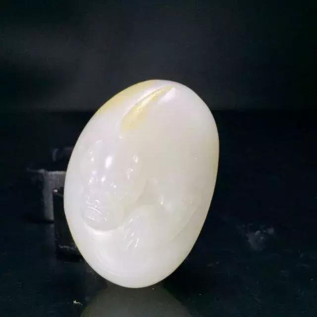 佩戴貔貅真的招财吗女,女士想招财佩戴公貔貅还是母貔貅